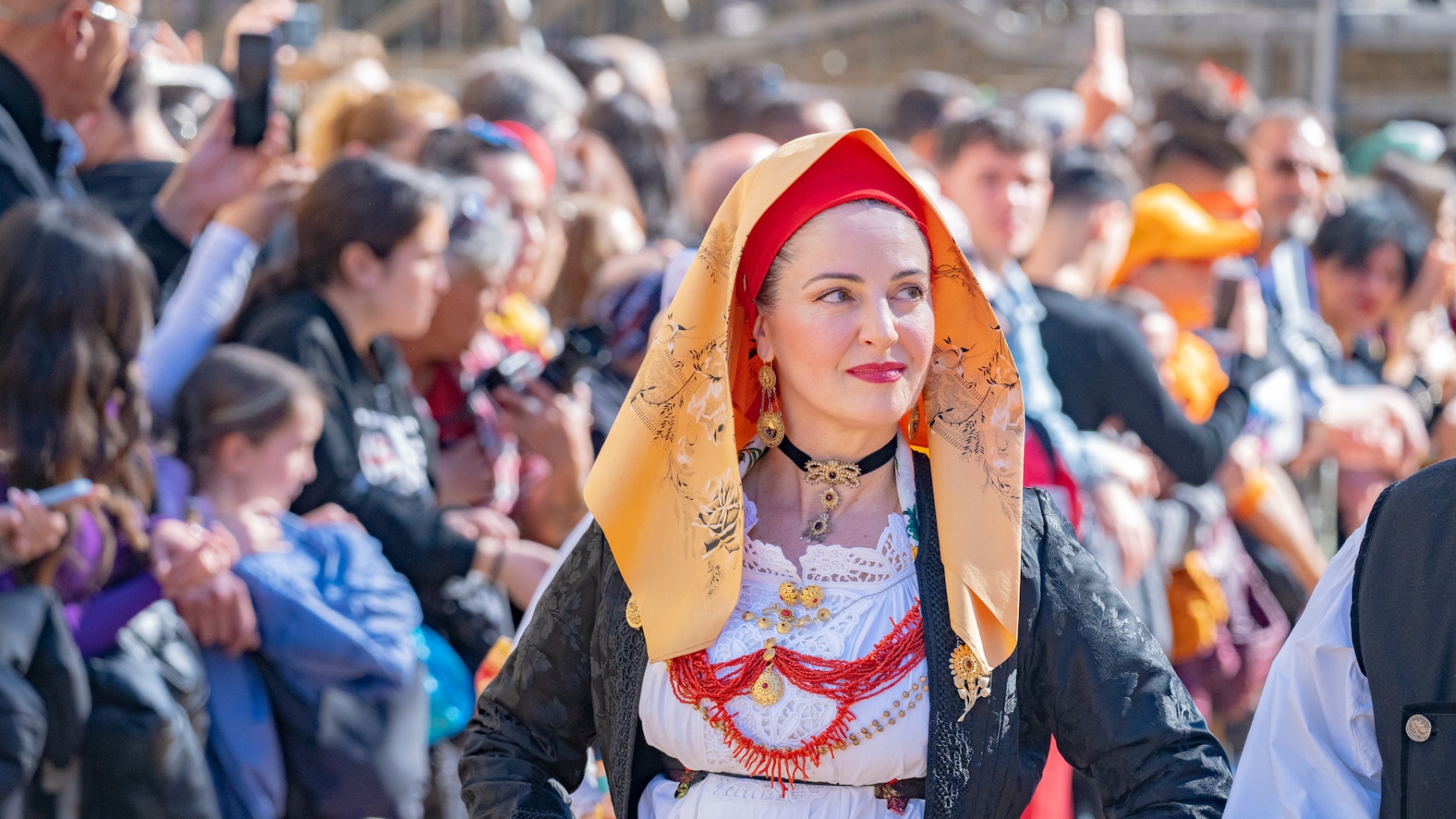 La Bellezza Dell Abito Sardo Corteo Della Sartiglia Ivancanaveraph