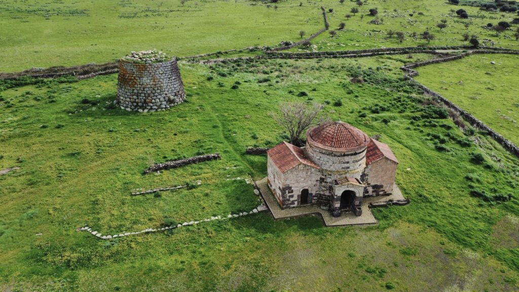 Nuraghe Santa Sabina in Silanus